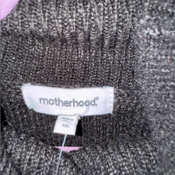 Black sweater - Picture 3 of 4